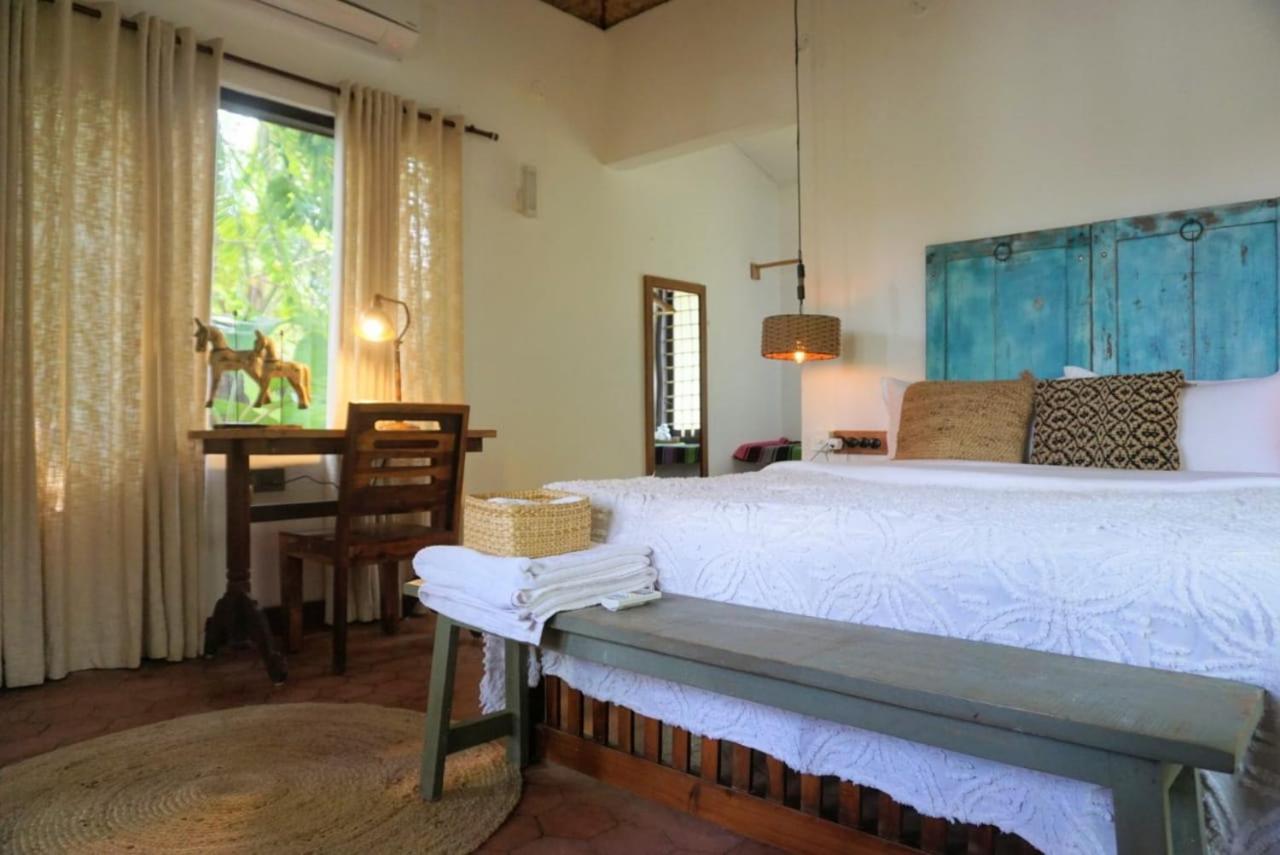 Sunsets And Palm Trees Bed & Breakfast Alappuzha Екстериор снимка