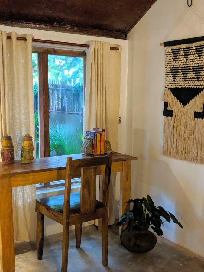 Sunsets And Palm Trees Bed & Breakfast Alappuzha Екстериор снимка
