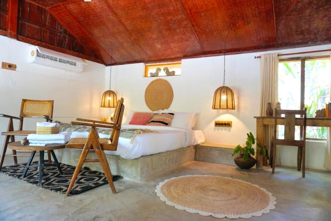 Sunsets And Palm Trees Bed & Breakfast Alappuzha Екстериор снимка